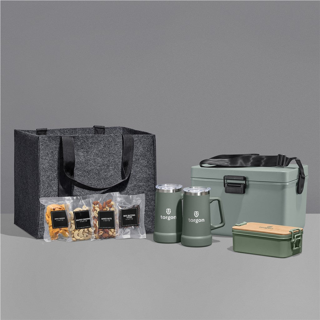 Yatta Distinguished Details Hamper