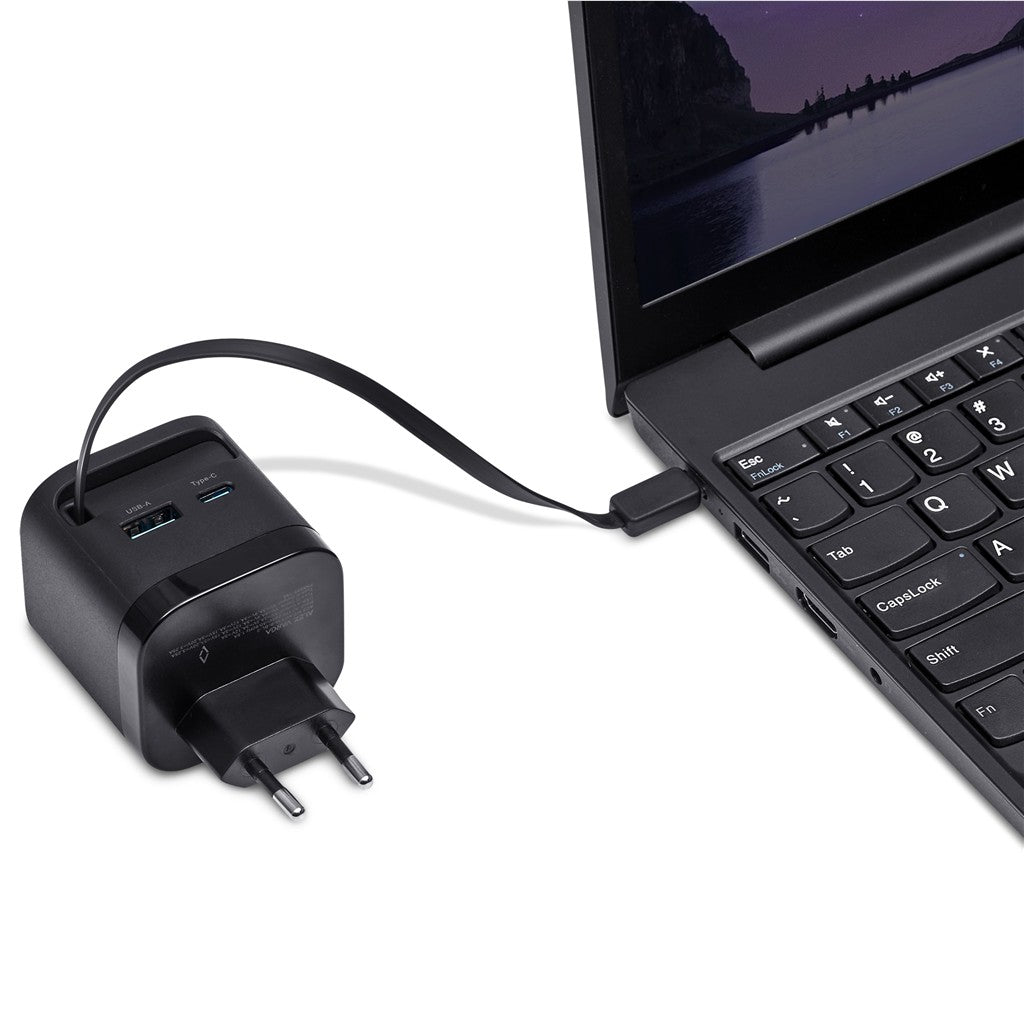 Alex Varga Salazar Fast Charge 65W Power Delivery Wall Charger